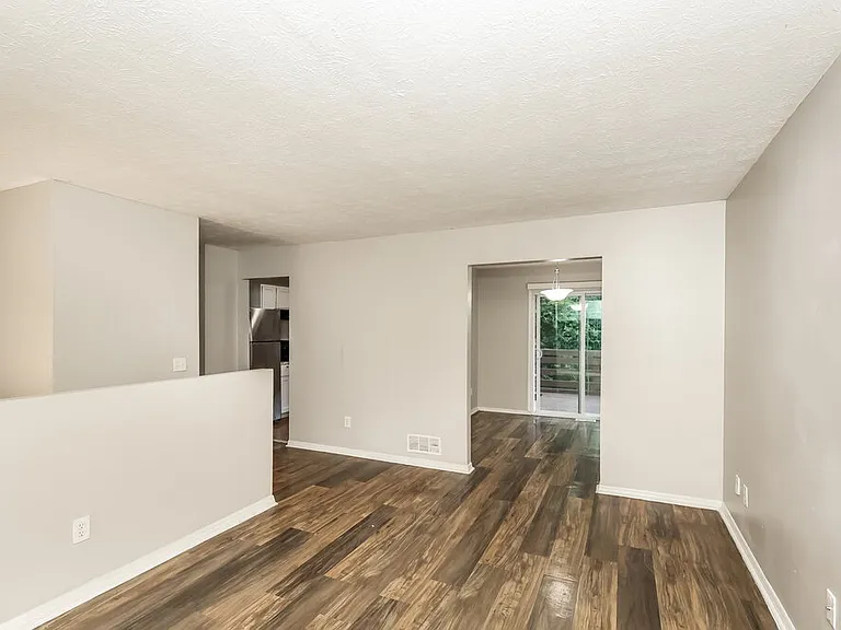 4522 Doral Dr SW — Photo 5