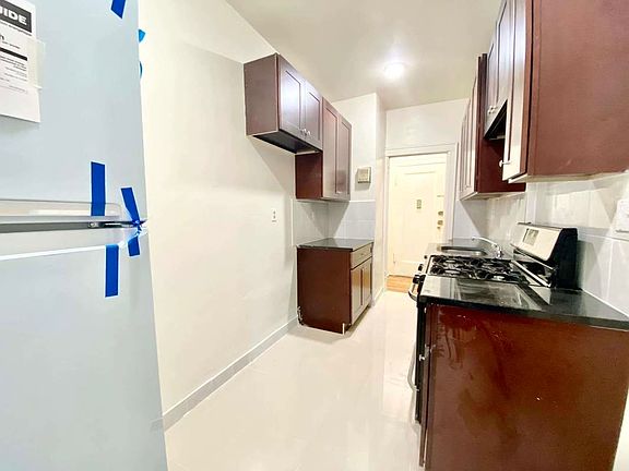 2nd image of 144-44 Sanford Ave #5D
