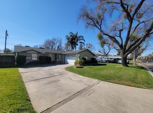 300 Tokay Ave, Modesto, CA 95350