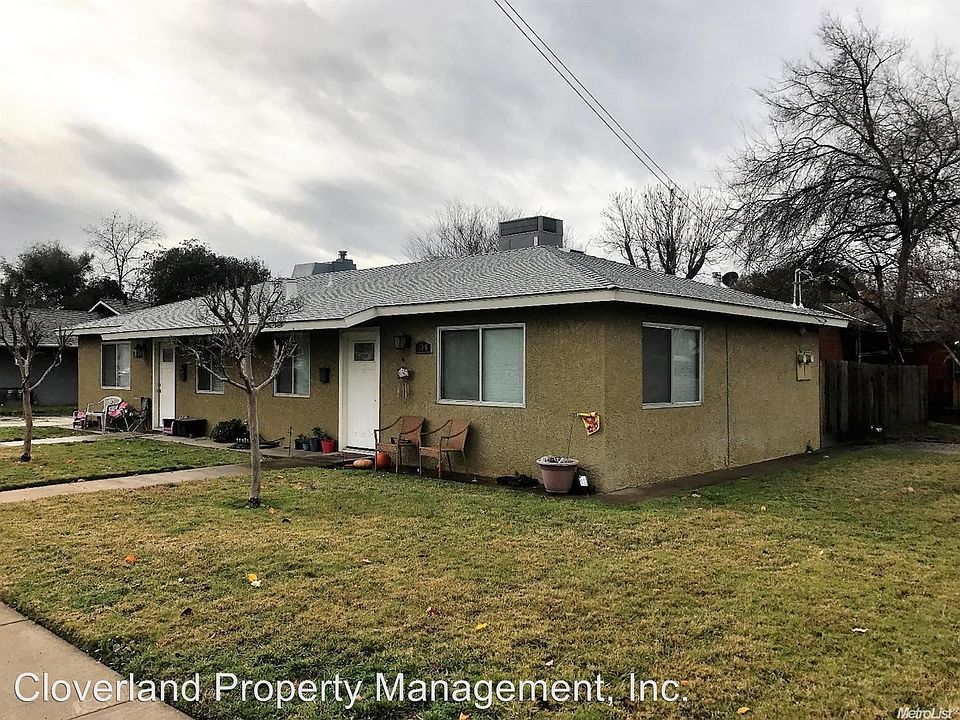 1st image of 356 N 3rd Ave