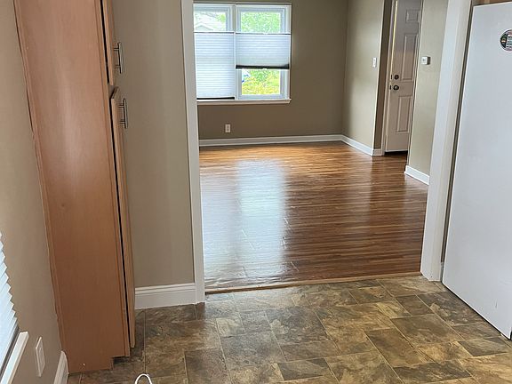 2nd image of 353 Kinsey Ave #2