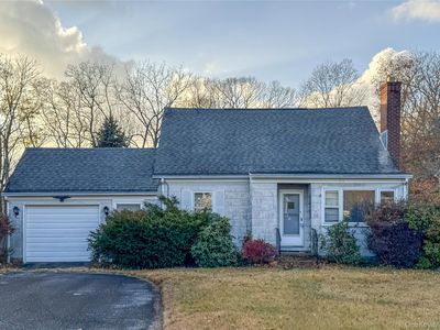 54 N Ocean Avenue, Center Moriches, NY, 11934