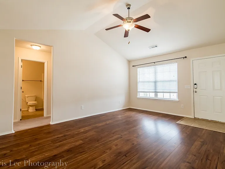 3101 Greensprings Rd — Photo 2