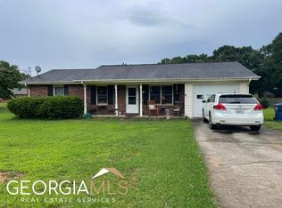 560 Miles Patrick Rd, Winder, GA 30680
