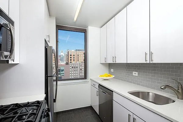 Rented by The Dermot Realty Management Company | media 23
