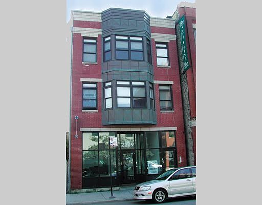 1st image of 2209 W North Ave
