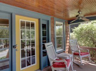 220 W Lafayette St, Fayetteville, AR 72701