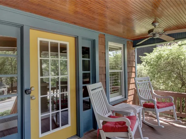 220 W Lafayette St, Fayetteville, AR 72701