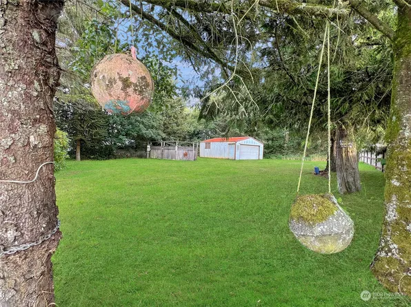 6404 Sandridge Road, Long Beach, WA 98631