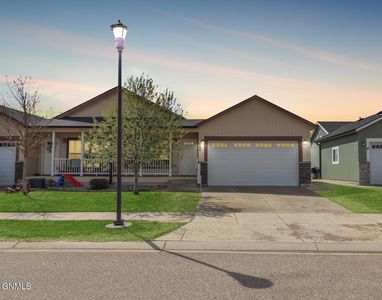 620 40th St E, Williston, ND, 58801