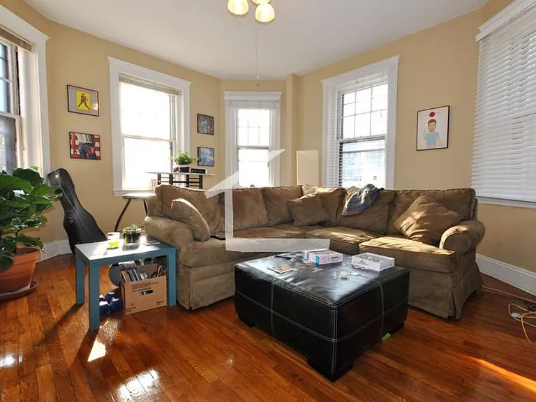319 Allston St #4-L — Photo 4