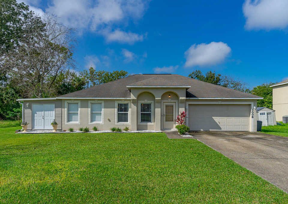 1st image of 3008 Travelers Palm Dr