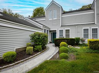 17 Woodlands Dr, Tuxedo Park, NY 10987