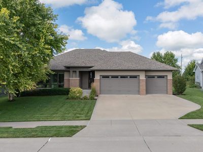 6262 Wildberry Dr, Bettendorf, IA, 52722