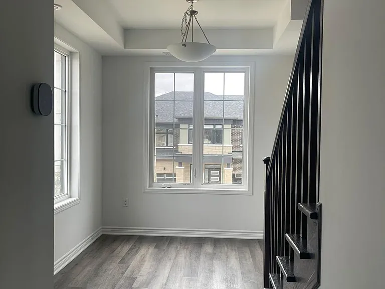 93 Keppel Cir — Photo 9