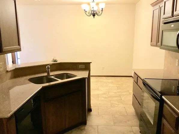 1704 Riviera Ln, Oklahoma City, OK 73128