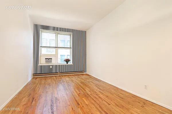 Rented by Corcoran | media 14