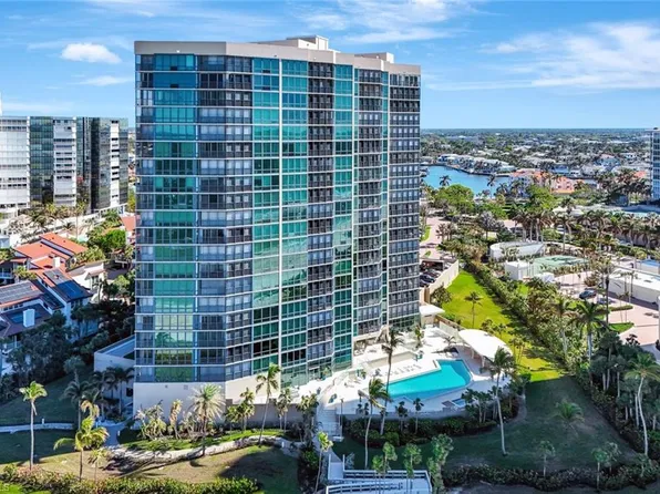 4651 Gulf Shore BLVD N #806, NAPLES, FL 34103