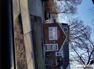 9851 S Muskegon Ave, Chicago, IL 60617