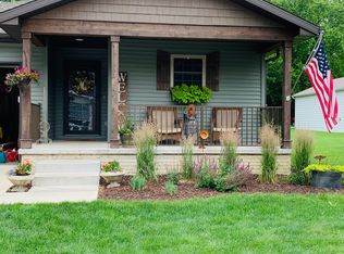 205 N Locust St, Tremont, IL 61568