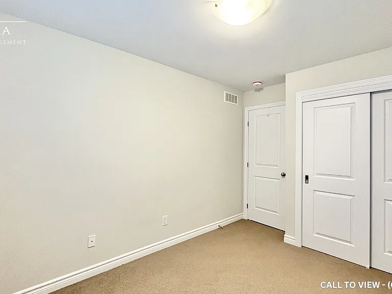 526 Muscari St — Photo 13