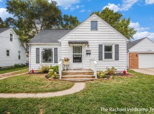 1177 Edna St SE, Grand Rapids, MI 49507