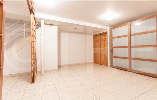 Rented by Twyford Real Estate | media 2