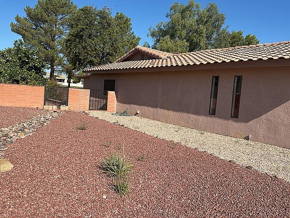 5th image of 1141 N Paseo Del Cervato
