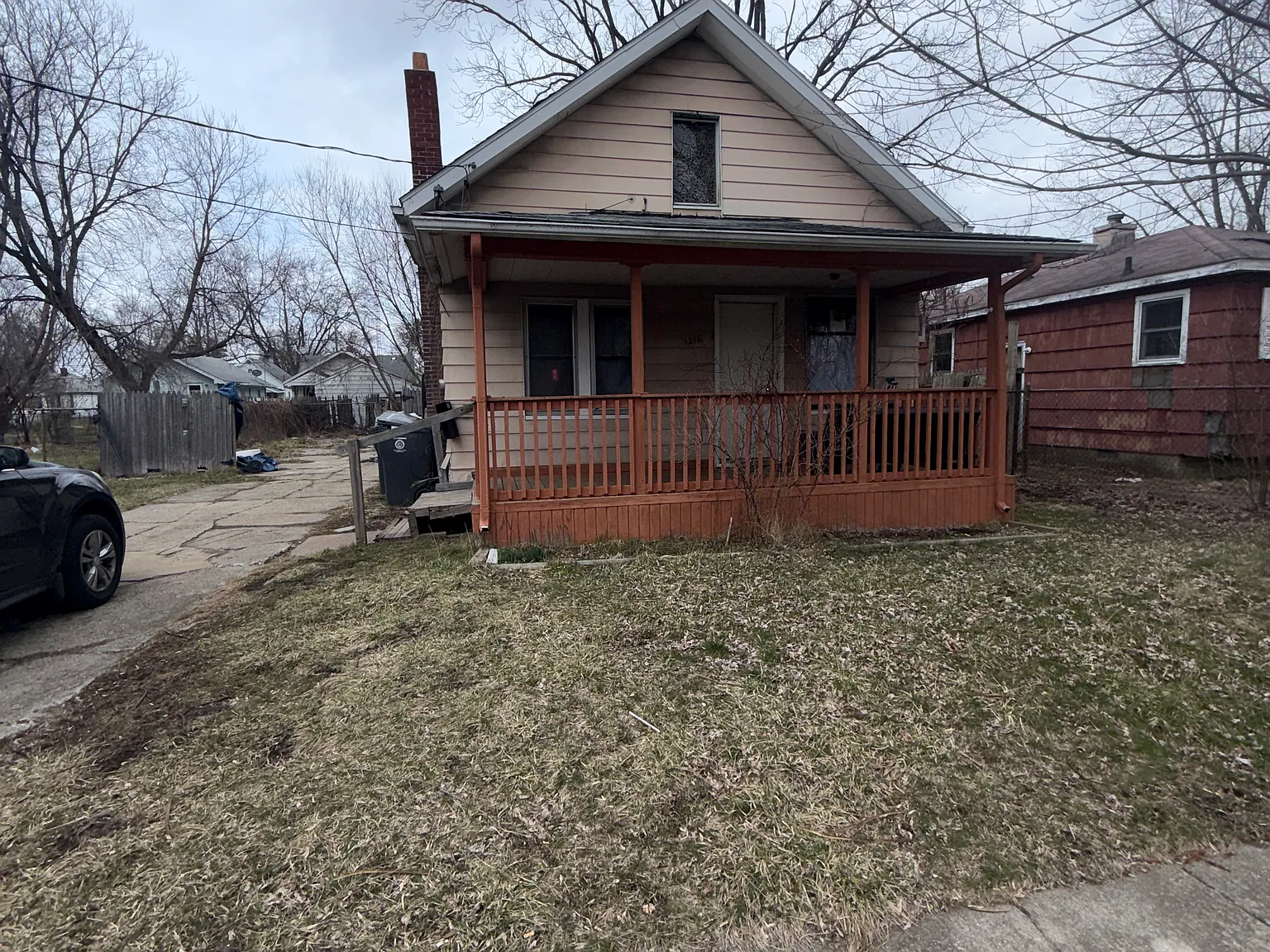 2 bed, 660 sqft, $745 — Photo 1