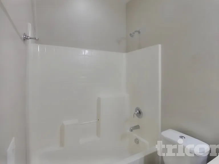 6410 Jacobville Ct — Photo 13