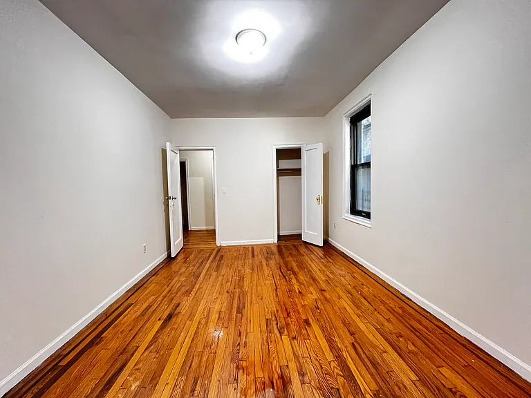 30 Dongan Pl #3E — Photo 6