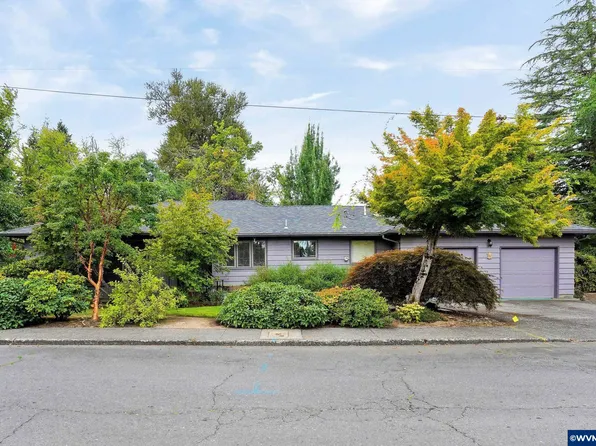 575 N Evergreen Ave, Stayton, OR 97383