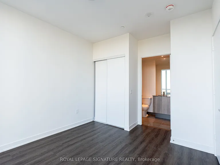 448 Burnhamthorpe Rd W #612 — Photo 18