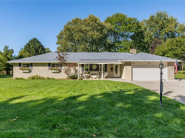 2125 Clear View Dr, Bellbrook, OH 45305