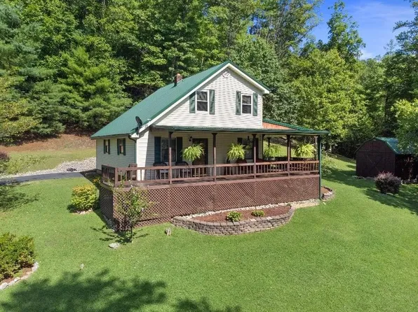 726 Fourmile Rd, Grayson, KY 41143