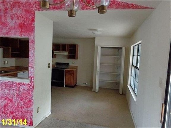 3rd image of 2807 Galemeadow Dr