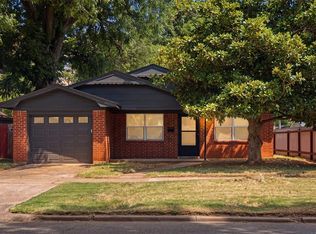 420 W Minnesota Ave, Chickasha, OK 73018