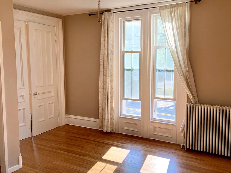 59 Ocean Ave — Photo 2