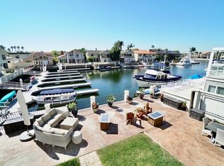 16381 Maruffa Cir, Huntington Beach, CA 92649