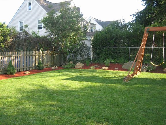 Spacious, level yard