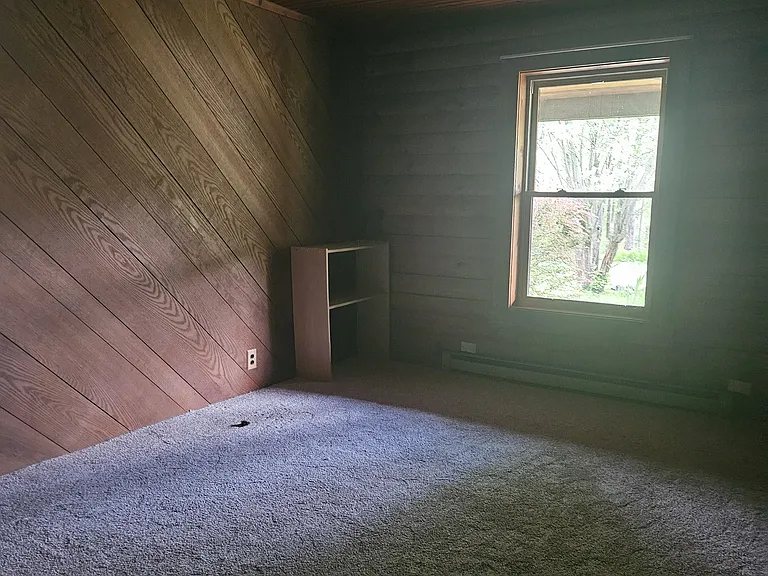 3274 Swans Rd NE — Photo 13