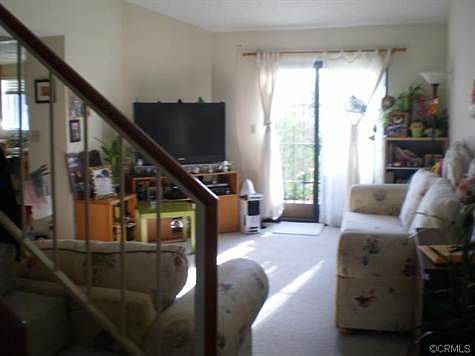 4th image of 11226 Elliott Ave