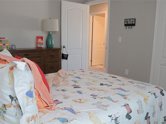 5th image of 2209 Red Rock Ct