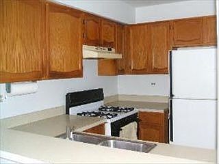 2nd image of 2650 Country Oaks Ct
