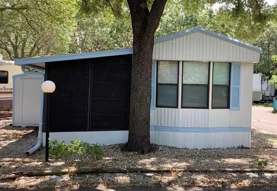 1st image of 3000 Clarcona Rd Lot 2715