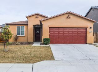 1190 S Pearwood Ave, Fresno, CA 93727