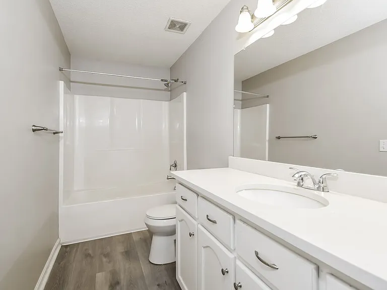 8274 Park Pike Dr — Photo 13