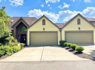 518 Farndale Rd, Pittsburgh, PA 15238