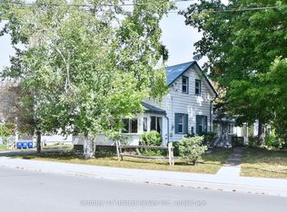 136 Water St, Selwyn, ON K0L2H0
