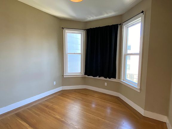 2nd image of 1574 Jackson St APT 4